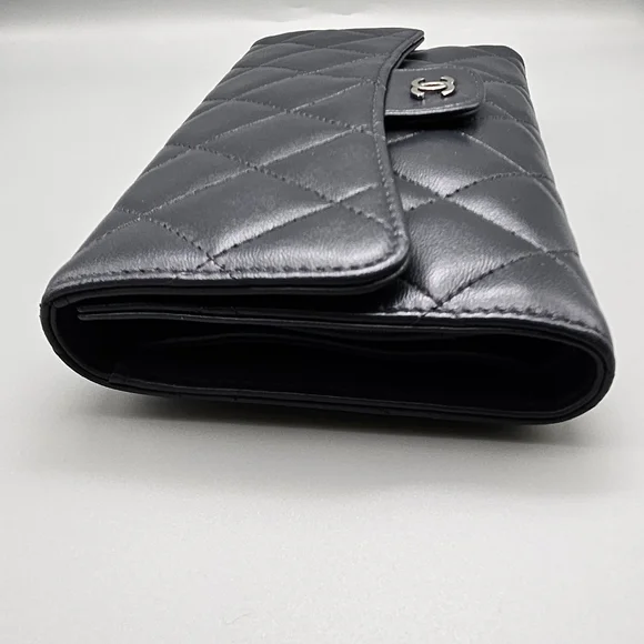 🩶CHANEL Grey Authentic Tri-fold Wallet/Clutch🩶 - Picture 14 of 17